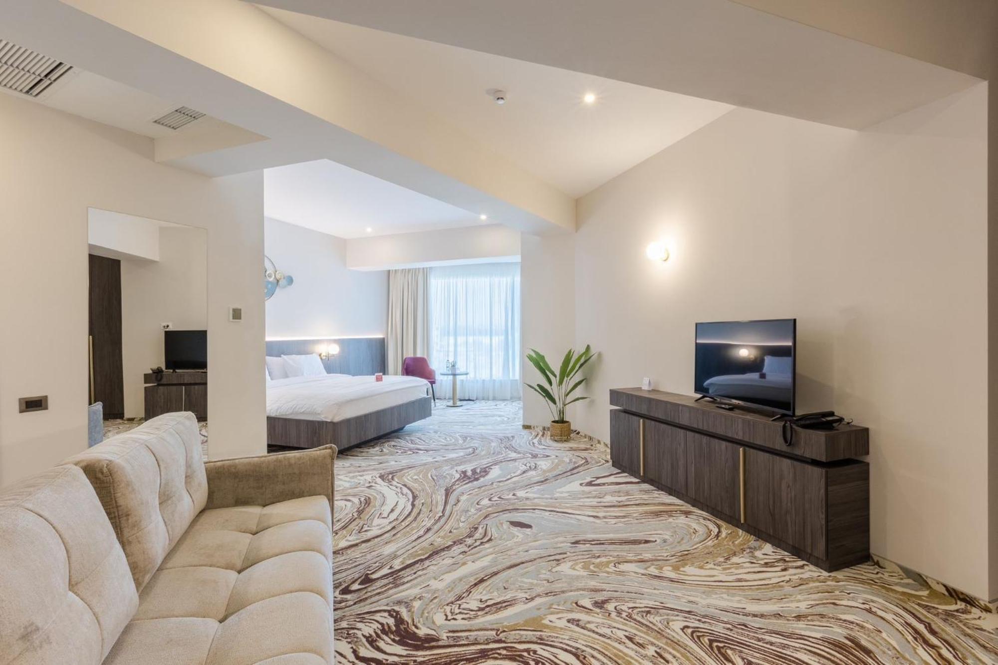 Ramada By Wyndham Bucharest Airport