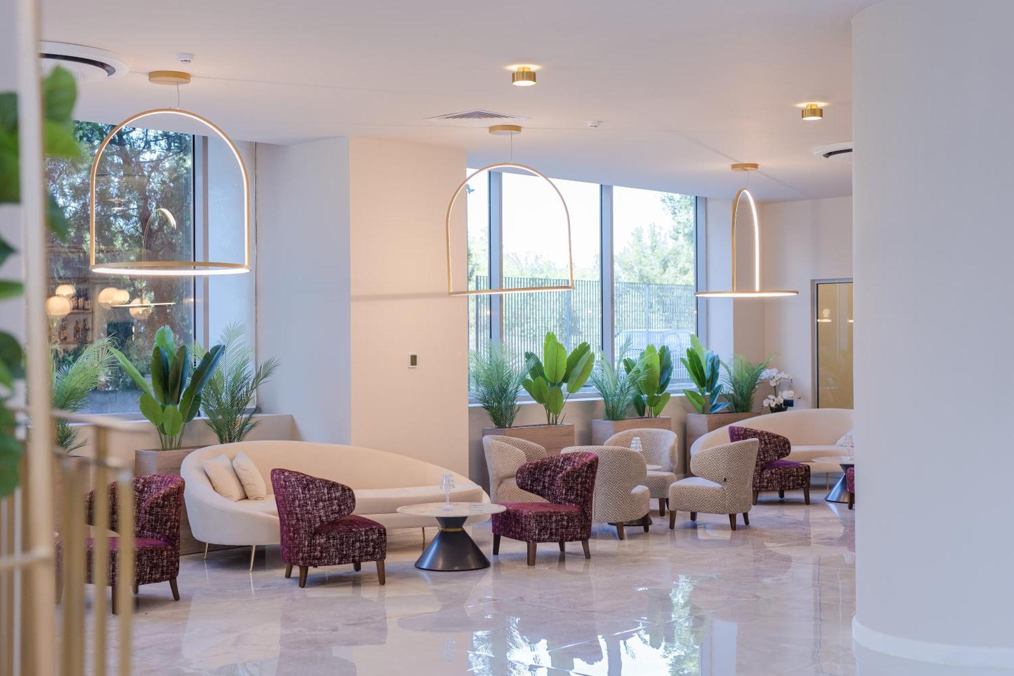 Ramada By Wyndham Bucharest Airport Hotel